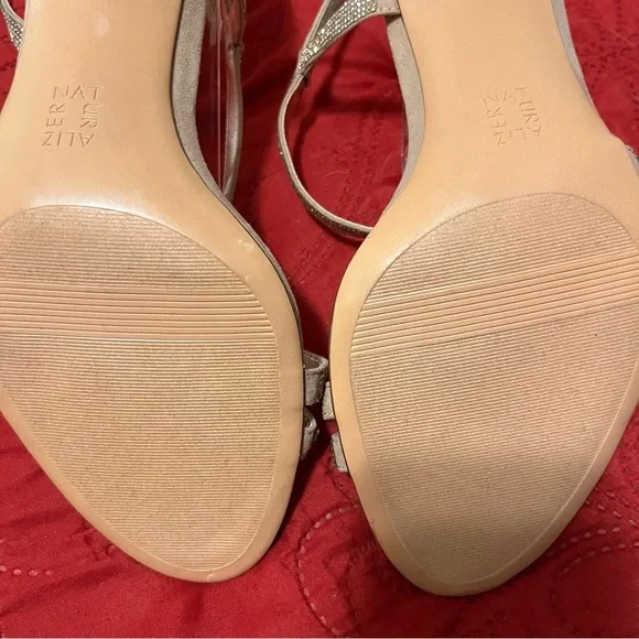 Naturalizer Women's Vanessa Dress Sandal Creme Brulee with Rhinestones - Picture 9 of 11